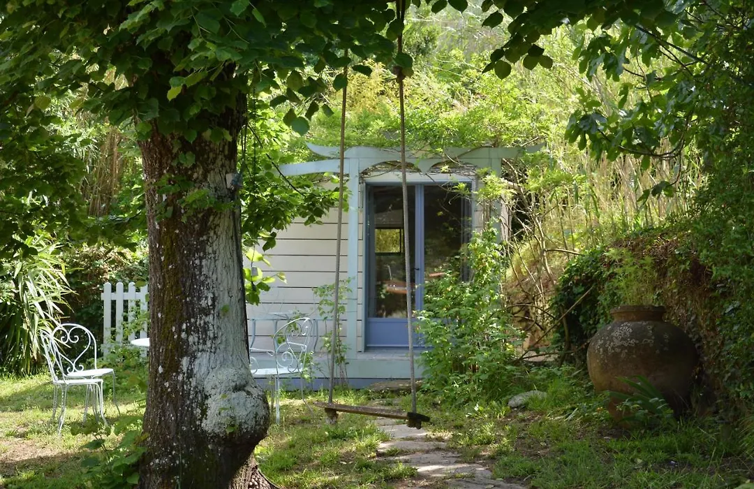 Maison D'Hotes Le Calme-1